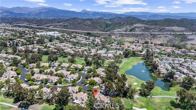 3 Vista Frondosa, Rancho Santa Margarita CA: https://media.crmls.org/medias/908404f8-3eaa-4900-b676-518c9d08c8e2.jpg