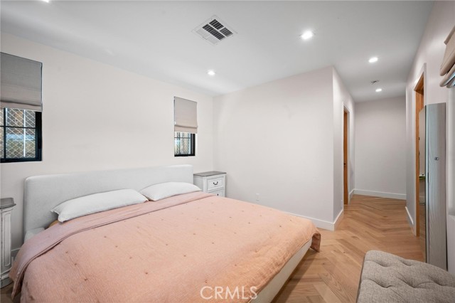 Detail Gallery Image 18 of 43 For 7911 Hillrose St, Sunland,  CA 91040 - 4 Beds | 3 Baths