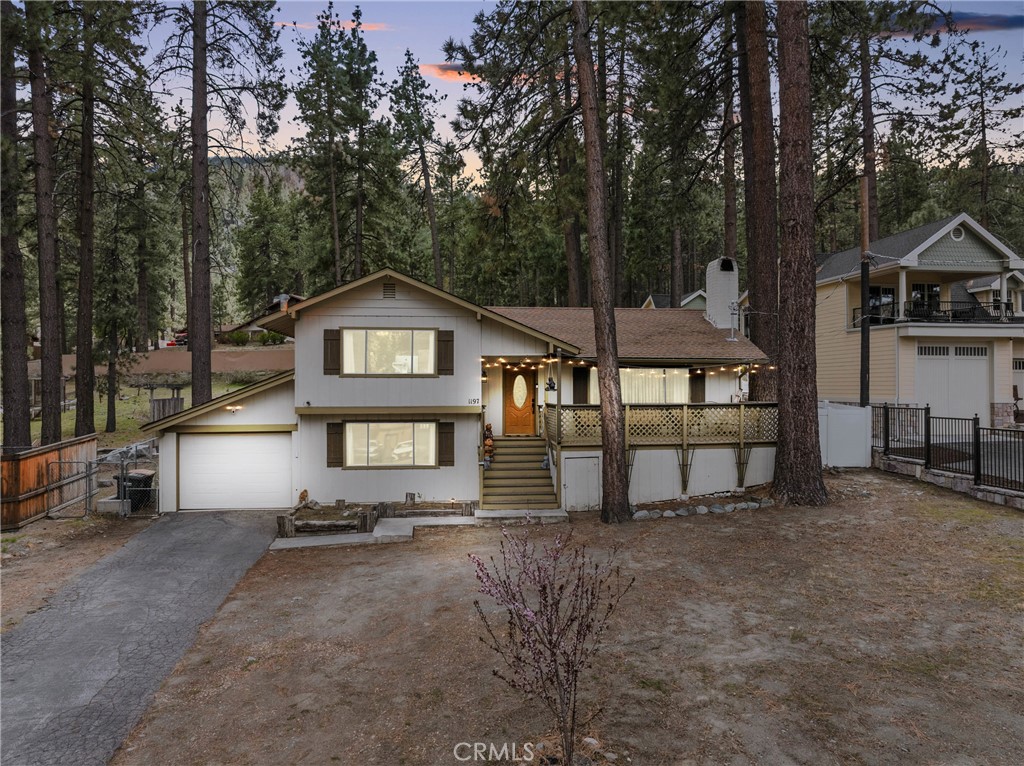 1197 Oriole Road