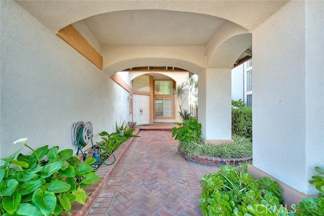 Detail Gallery Image 4 of 73 For 2481 Hawkwood Dr, Chino Hills,  CA 91709 - 5 Beds | 3 Baths