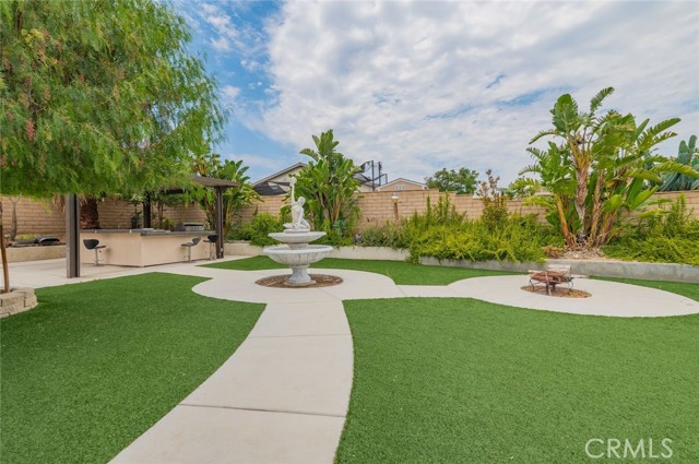 Detail Gallery Image 13 of 28 For 1424 Norfolk St, Corona,  CA 92878 - 4 Beds | 2 Baths