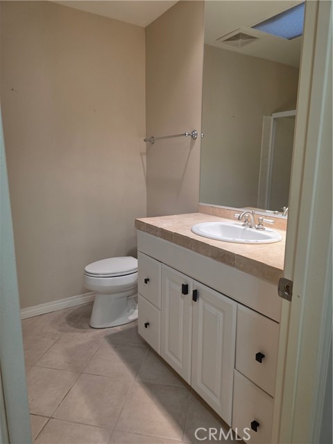 Detail Gallery Image 24 of 33 For 4042 Stoneriver Ct, Westlake Village,  CA 91362 - 3 Beds | 2 Baths