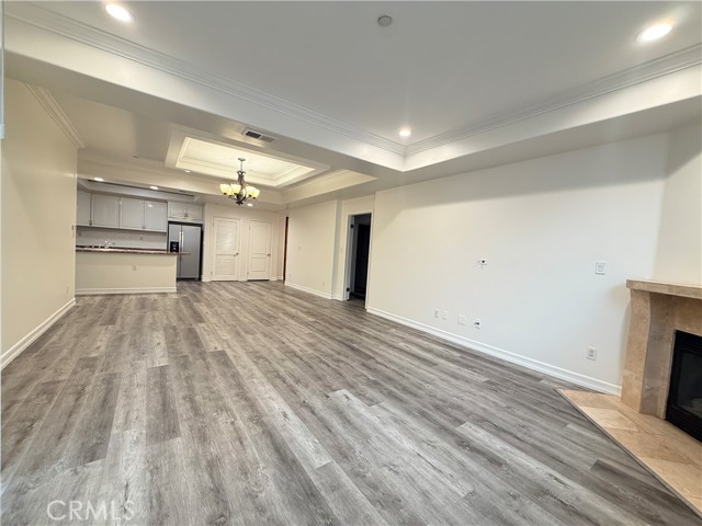 Detail Gallery Image 11 of 28 For 414 E Valencia Ave #111,  Burbank,  CA 91501 - 3 Beds | 3 Baths