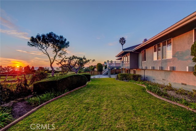 30085 Avenida Elegante, Rancho Palos Verdes, California 90275, 5 Bedrooms Bedrooms, ,3 BathroomsBathrooms,Residential,Sold,Avenida Elegante,PV22019915