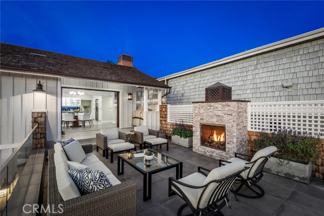 Detail Gallery Image 41 of 47 For 738 Cliff Drive, Laguna Beach,  CA 92651 - 4 Beds | 4/2 Baths