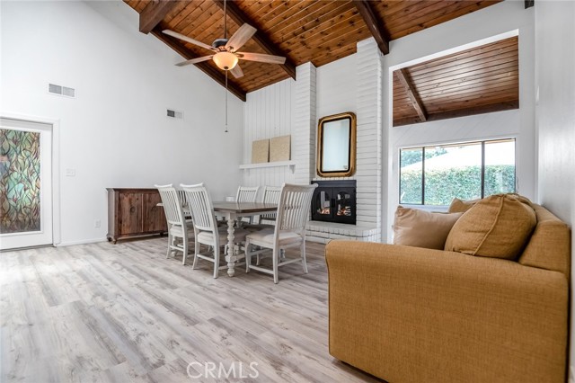 Detail Gallery Image 23 of 69 For 530 E Estate Dr, Tulare,  CA 93274 - 3 Beds | 3 Baths