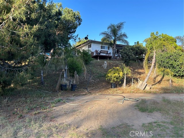 4644 La Canada Road, Fallbrook CA: https://media.crmls.org/medias/9086aba7-13b3-45a9-b57c-1ddc5d4e3787.jpg
