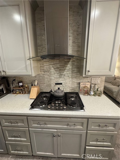 Detail Gallery Image 4 of 15 For 4552 Los Toros Ave, Pico Rivera,  CA 90660 - 2 Beds | 1 Baths