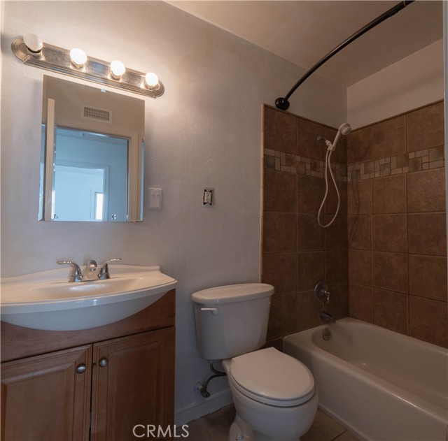Detail Gallery Image 22 of 29 For 8673 Camelia Dr, Riverside,  CA 92504 - 3 Beds | 2 Baths
