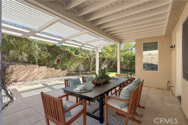 12 Coastal Oak Lane, Coto de Caza CA: https://media.crmls.org/medias/90875a8c-e9f0-43f7-a2bc-3210a85cffba.jpg