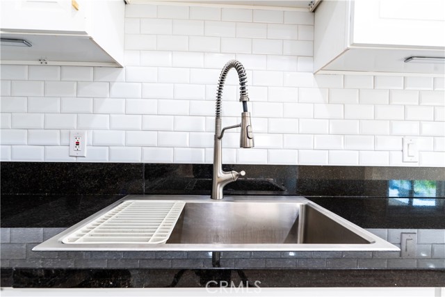 Detail Gallery Image 17 of 44 For 11661 Burke, Whittier,  CA 90606 - 4 Beds | 3 Baths