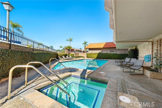 Detail Gallery Image 28 of 41 For 201 Bay Shore Ave #104,  Long Beach,  CA 90803 - 2 Beds | 2 Baths