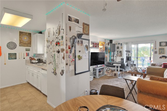 Detail Gallery Image 10 of 40 For 8990 19th St #304,  Rancho Cucamonga,  CA 91701 - 2 Beds | 2 Baths