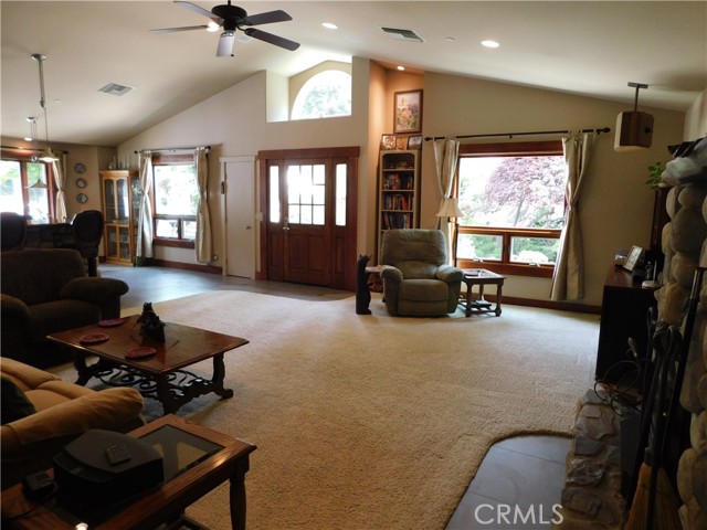 36976 SYCAMORE Drive, Mountain Home Village CA: https://media.crmls.org/medias/90879f77-56c6-44d2-a121-31d628d22db2.jpg