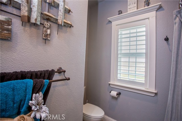 18850 County Road 200, Orland CA: https://media.crmls.org/medias/90880713-d2f1-4f9e-8161-a628b2e20a26.jpg