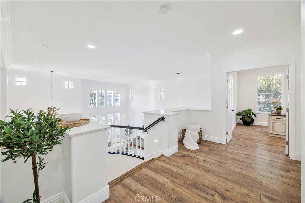 MLS #OC25251962 image #23