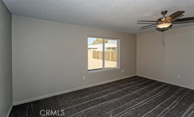 Detail Gallery Image 18 of 25 For 9028 8th Ave, Hesperia,  CA 92345 - 4 Beds | 2/1 Baths