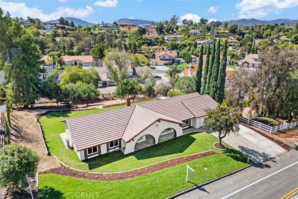 MLS #OC25217279 image #28