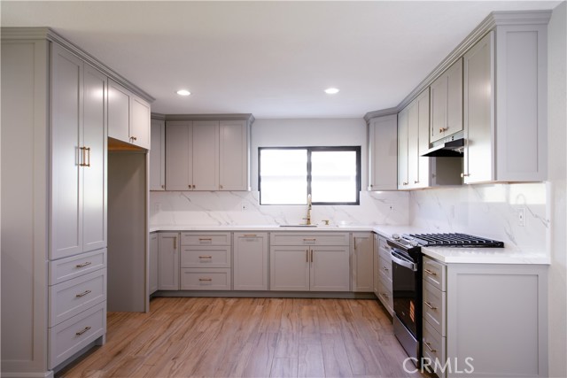 Detail Gallery Image 26 of 42 For 4887 Philadelphia St, Chino,  CA 91710 - 4 Beds | 2 Baths