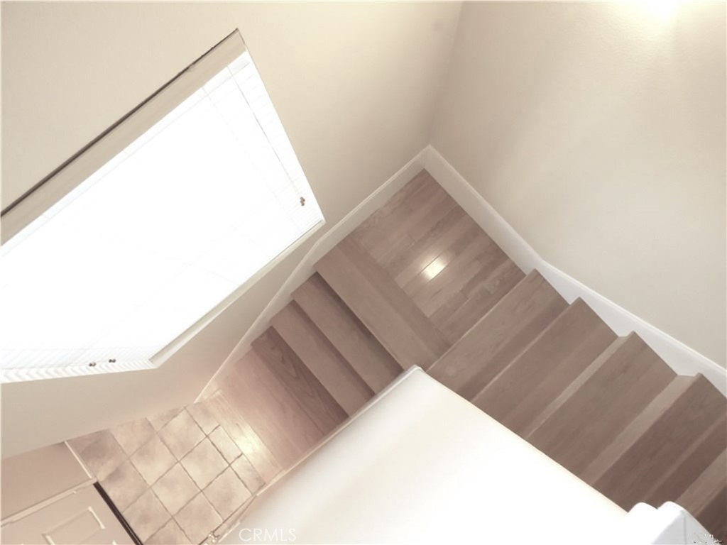 MLS #OC25244410 image #5