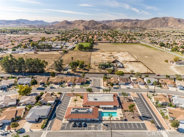 Detail Gallery Image 31 of 33 For 2221 El Rancho Cir, Hemet,  CA 92545 - 2 Beds | 2 Baths