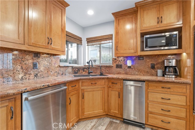 Detail Gallery Image 13 of 73 For 1856 Southfork Pl, Paso Robles,  CA 93446 - 3 Beds | 4 Baths