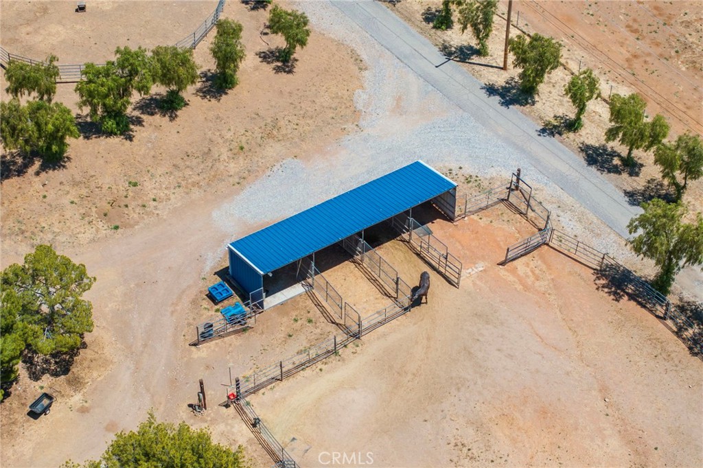https://media.crmls.org/medias/908bd548-1fc0-4ebb-891f-29e3976caff8.jpg?preset=X-Large