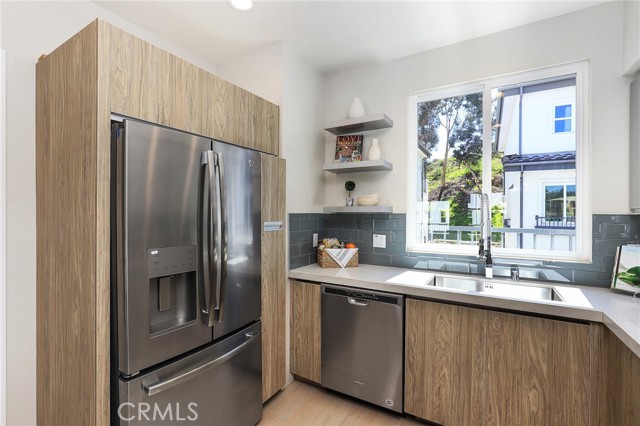 32 Spyglass Avenue, Phillips Ranch CA: https://media.crmls.org/medias/908c0c50-b871-4c5d-bb50-01350e9ec5b4.jpg