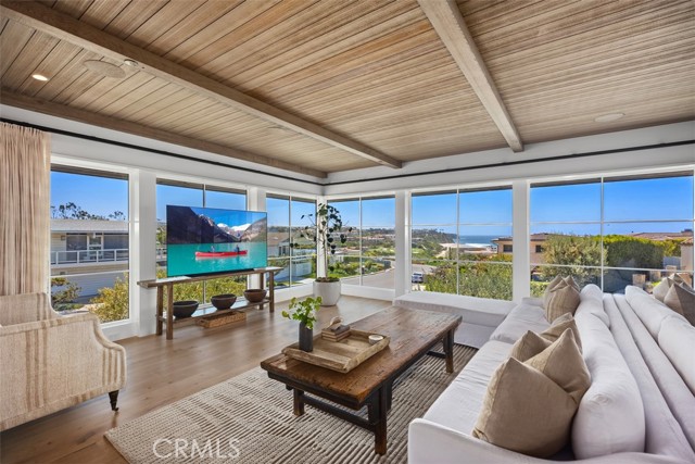 Detail Gallery Image 15 of 40 For 31 Monarch Bay Dr, Dana Point,  CA 92629 - 4 Beds | 4/1 Baths