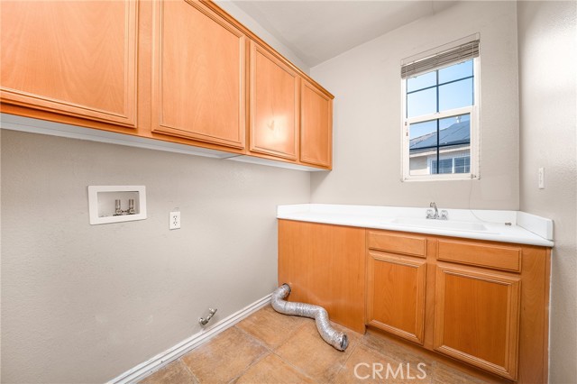 Detail Gallery Image 32 of 38 For 12932 Gingerwood Ct, Corona,  CA 92880 - 5 Beds | 4 Baths