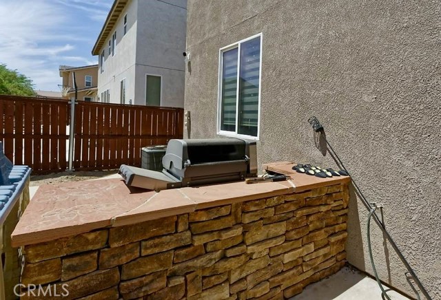 Detail Gallery Image 26 of 32 For 12381 Bali St, Victorville,  CA 92392 - 3 Beds | 2/1 Baths