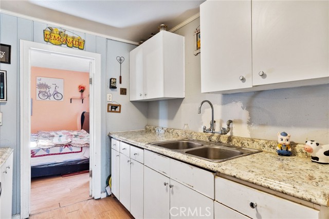 Detail Gallery Image 10 of 30 For 525 S Kern St, Maricopa,  CA 93252 - 2 Beds | 2 Baths