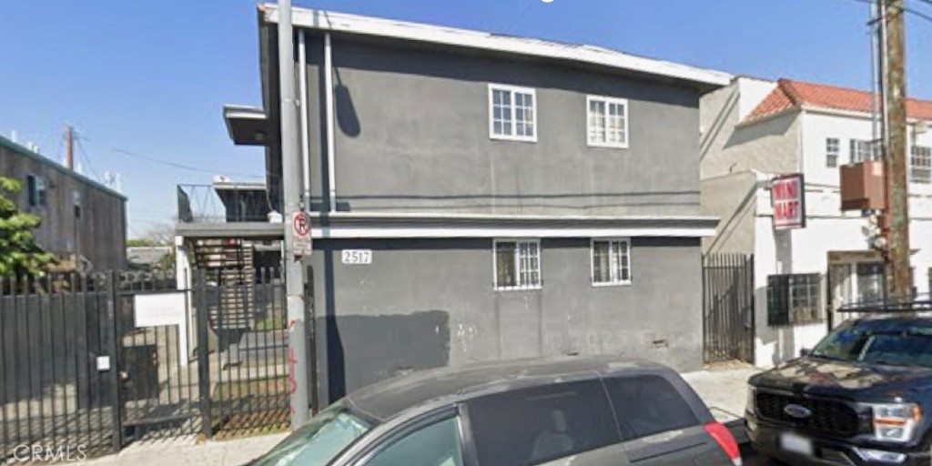 2517 W 54th Street