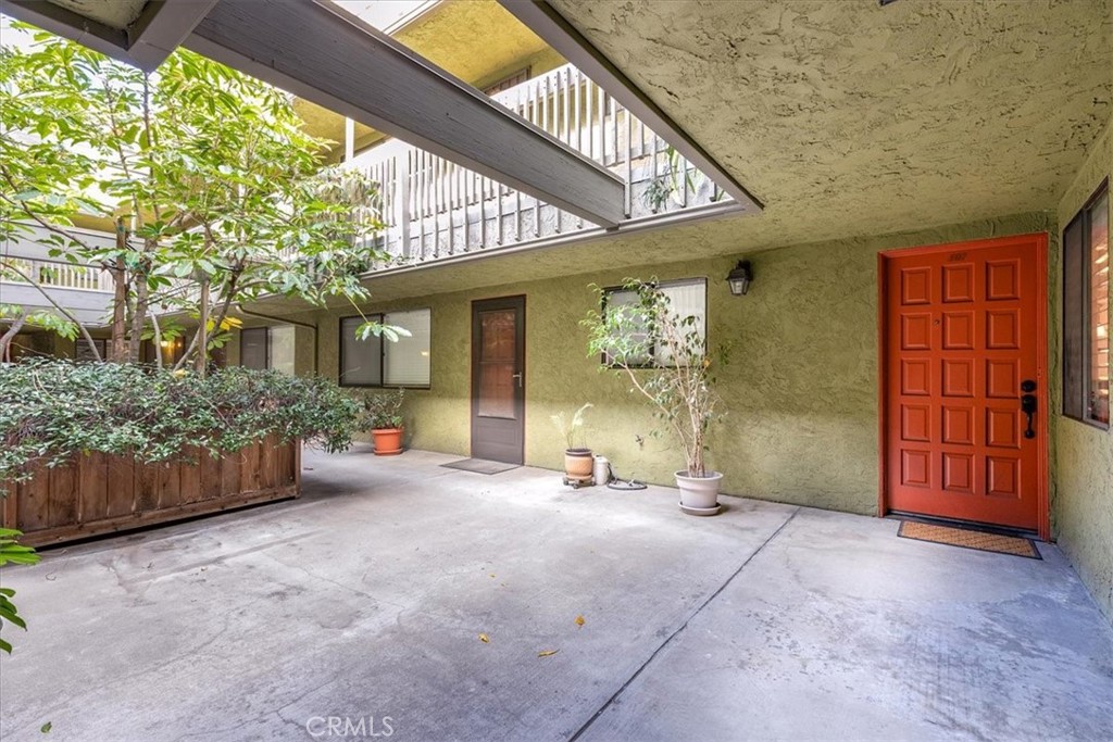 3930 Centre Street - photo 4