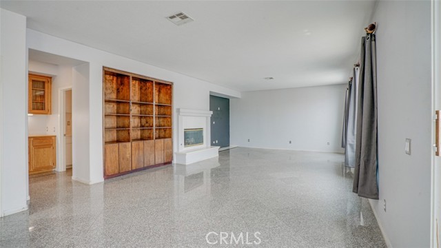 Detail Gallery Image 26 of 71 For 12683 Palm View Way, Riverside,  CA 92503 - 5 Beds | 3 Baths