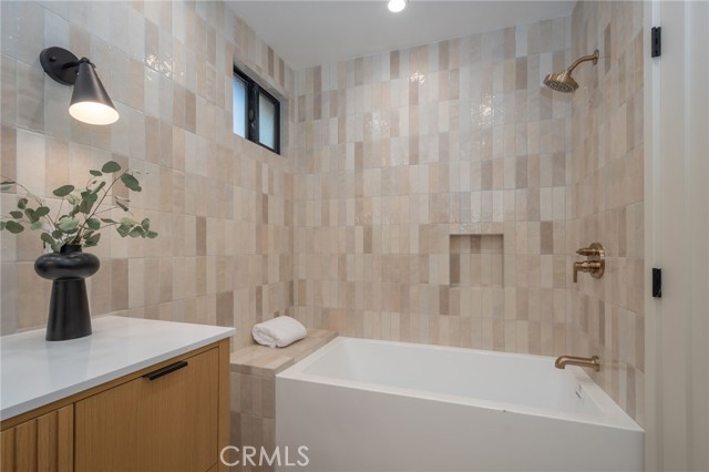 Image 27 of 45 For 18611 Rocoso Place