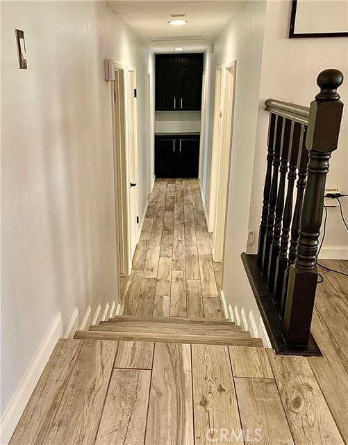 Image 16 of 31 For 14380 Moonridge Drive