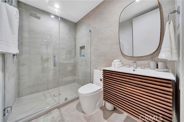 Detail Gallery Image 27 of 54 For 6743 Colgate Ave, Los Angeles,  CA 90048 - 4 Beds | 3/1 Baths