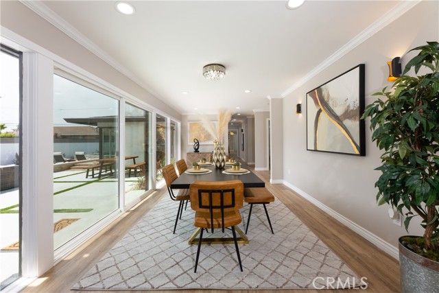 Detail Gallery Image 21 of 75 For 3841 Pacific Ave, Long Beach,  CA 90807 - 5 Beds | 5 Baths