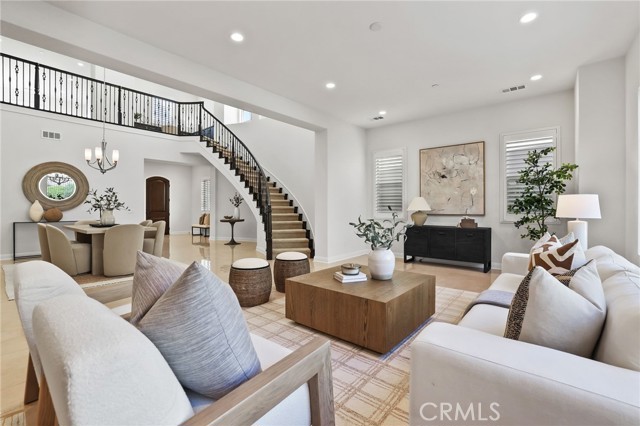 Detail Gallery Image 13 of 65 For 5567 Heritage Oak Dr, Lake Forest,  CA 92679 - 4 Beds | 3/1 Baths