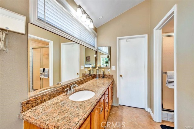 Detail Gallery Image 17 of 41 For 14791 Briarcliff Pl, Tustin,  CA 92780 - 4 Beds | 2/1 Baths