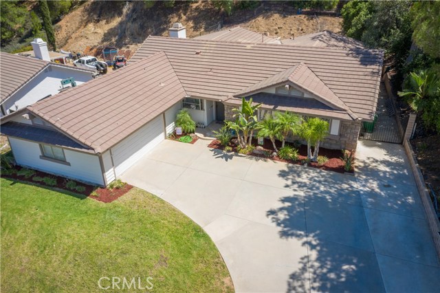 2045 Adobe Ave, Corona, CA 92882