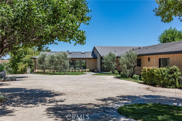 Detail Gallery Image 2 of 42 For 24930 Eldorado Meadow Rd, Hidden Hills,  CA 91302 - 5 Beds | 4/1 Baths