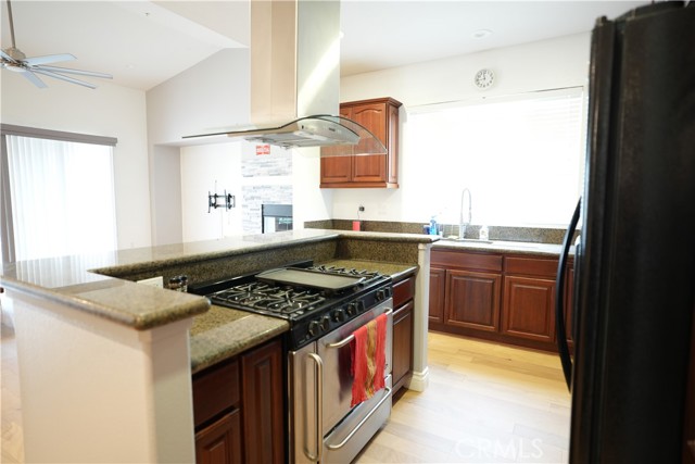 Detail Gallery Image 7 of 22 For 14365 Nautical Ln #7,  Helendale,  CA 92342 - 2 Beds | 2/1 Baths