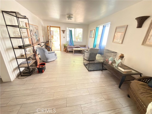 Detail Gallery Image 2 of 7 For 32904 Navajo, Cathedral City,  CA 92234 - 4 Beds | 2 Baths