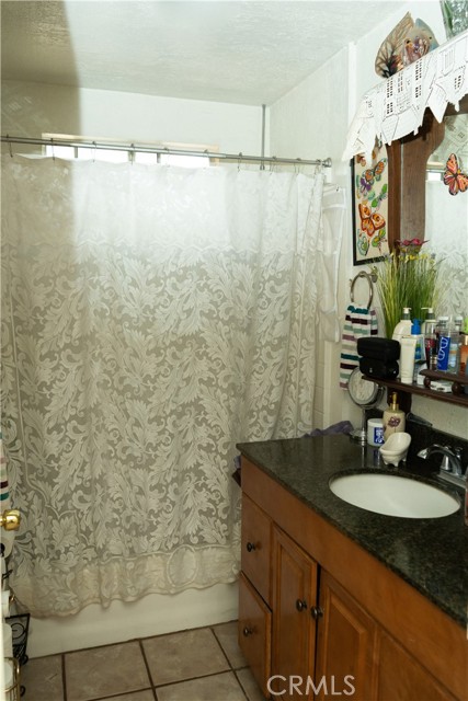 Detail Gallery Image 9 of 16 For 1641 Laurel Ave, Merced,  CA 95341 - 2 Beds | 1 Baths