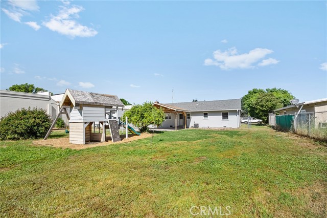 Detail Gallery Image 5 of 6 For 173 Connors Ave, Chico,  CA 95926 - 3 Beds | 1 Baths
