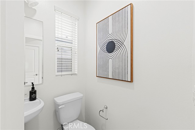 Detail Gallery Image 19 of 33 For 16502 Cadence Ln, Fontana,  CA 92336 - 3 Beds | 2/1 Baths