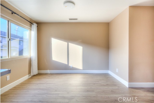 Detail Gallery Image 14 of 39 For 313 S Almansor #2,  Alhambra,  CA 91801 - 2 Beds | 2 Baths