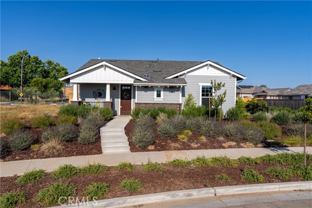2182 Gamay Lane, Paso Robles CA: https://media.crmls.org/medias/909849a3-81f3-478d-95a7-d03e80c030b0.jpg